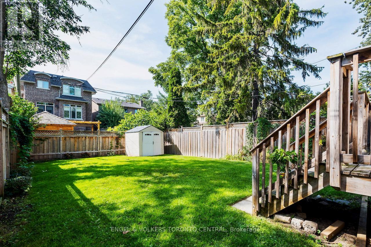 224 Randolph Road, Toronto, Ontario  M4G 3S7 - Photo 32 - C12543542