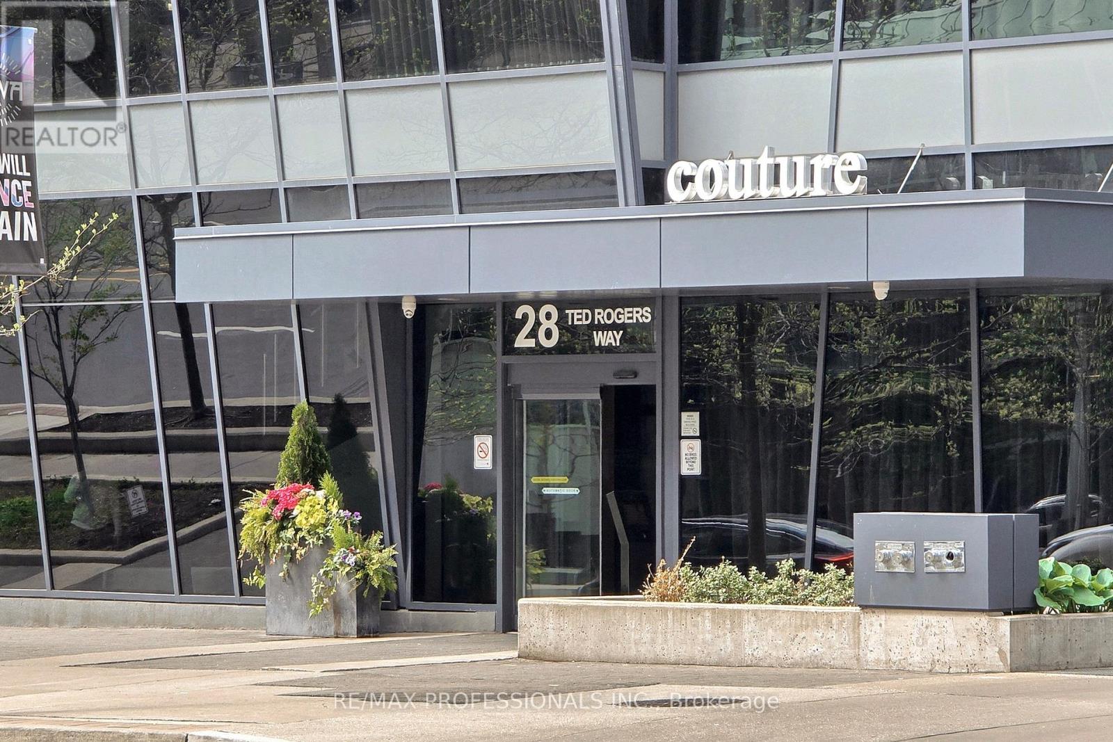 2706 - 28 Ted Rogers Way, Toronto, Ontario  M4Y 2J4 - Photo 5 - C12543600