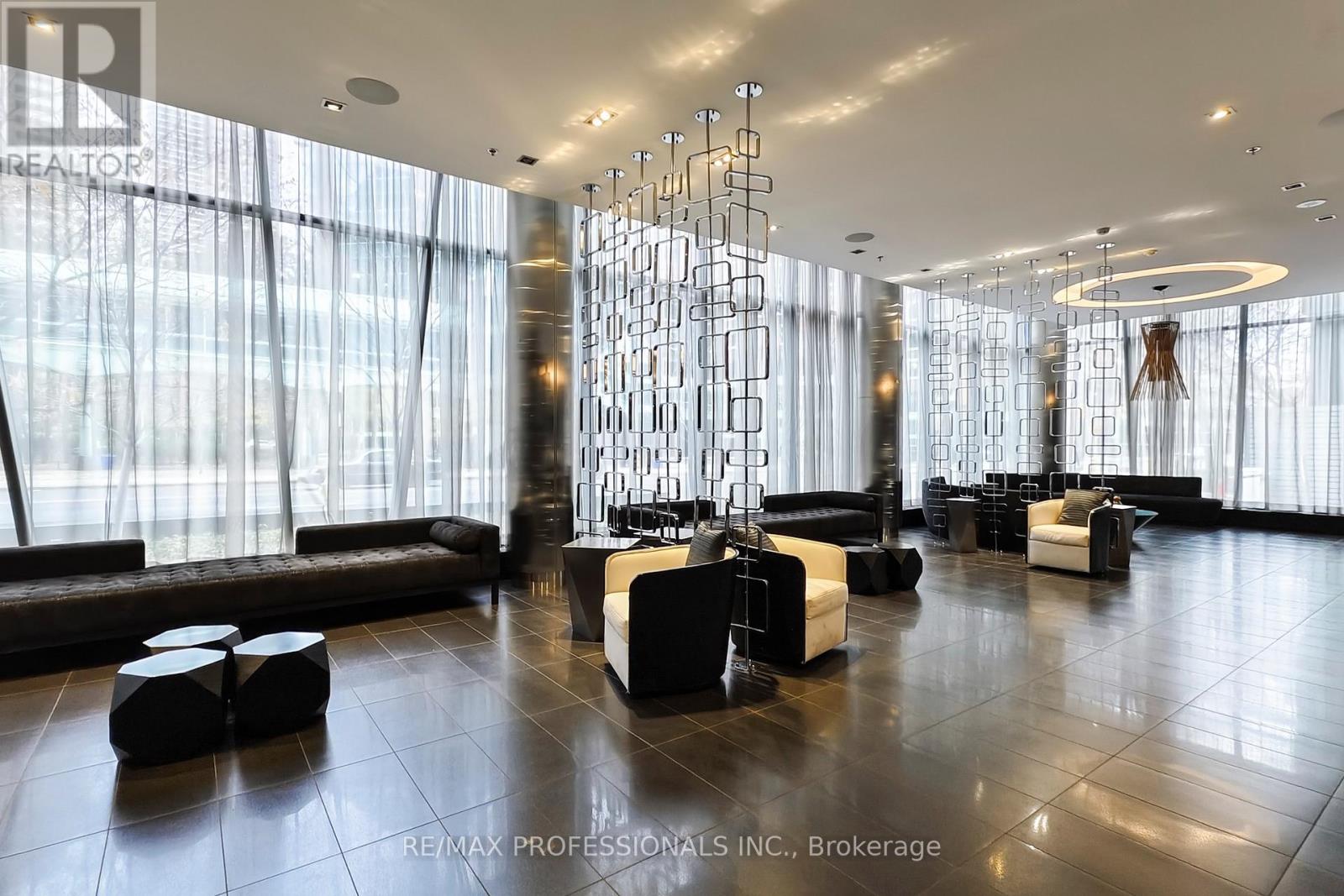 2706 - 28 Ted Rogers Way, Toronto, Ontario  M4Y 2J4 - Photo 7 - C12543600