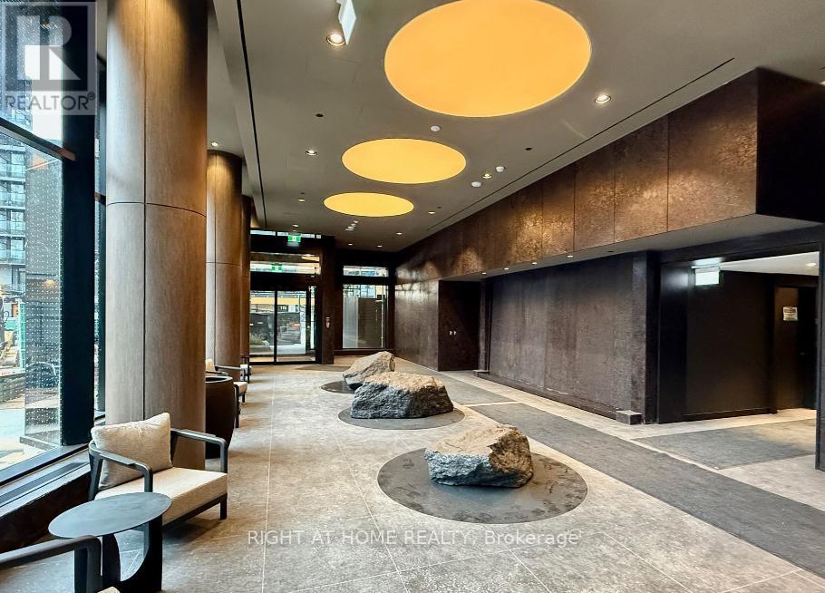 1801n - 120 Broadway Avenue, Toronto, Ontario  M4P 0E9 - Photo 14 - C12543612