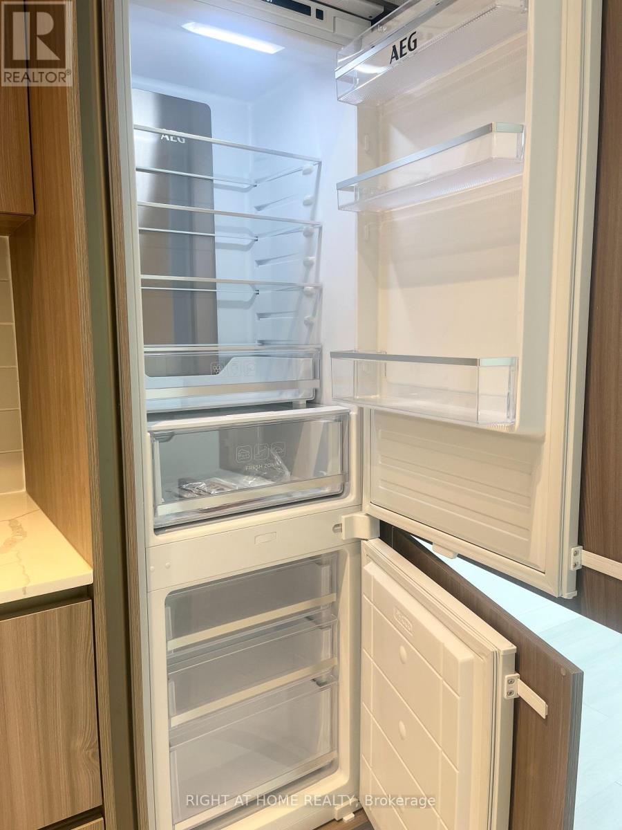 1801n - 120 Broadway Avenue, Toronto, Ontario  M4P 0E9 - Photo 5 - C12543612