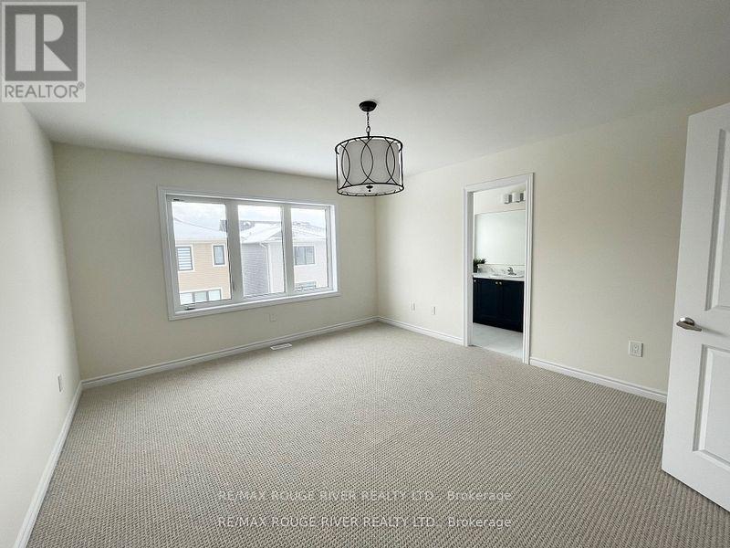 677 Ribstone Court, Oshawa, Ontario  L1K 3G7 - Photo 6 - E12543580