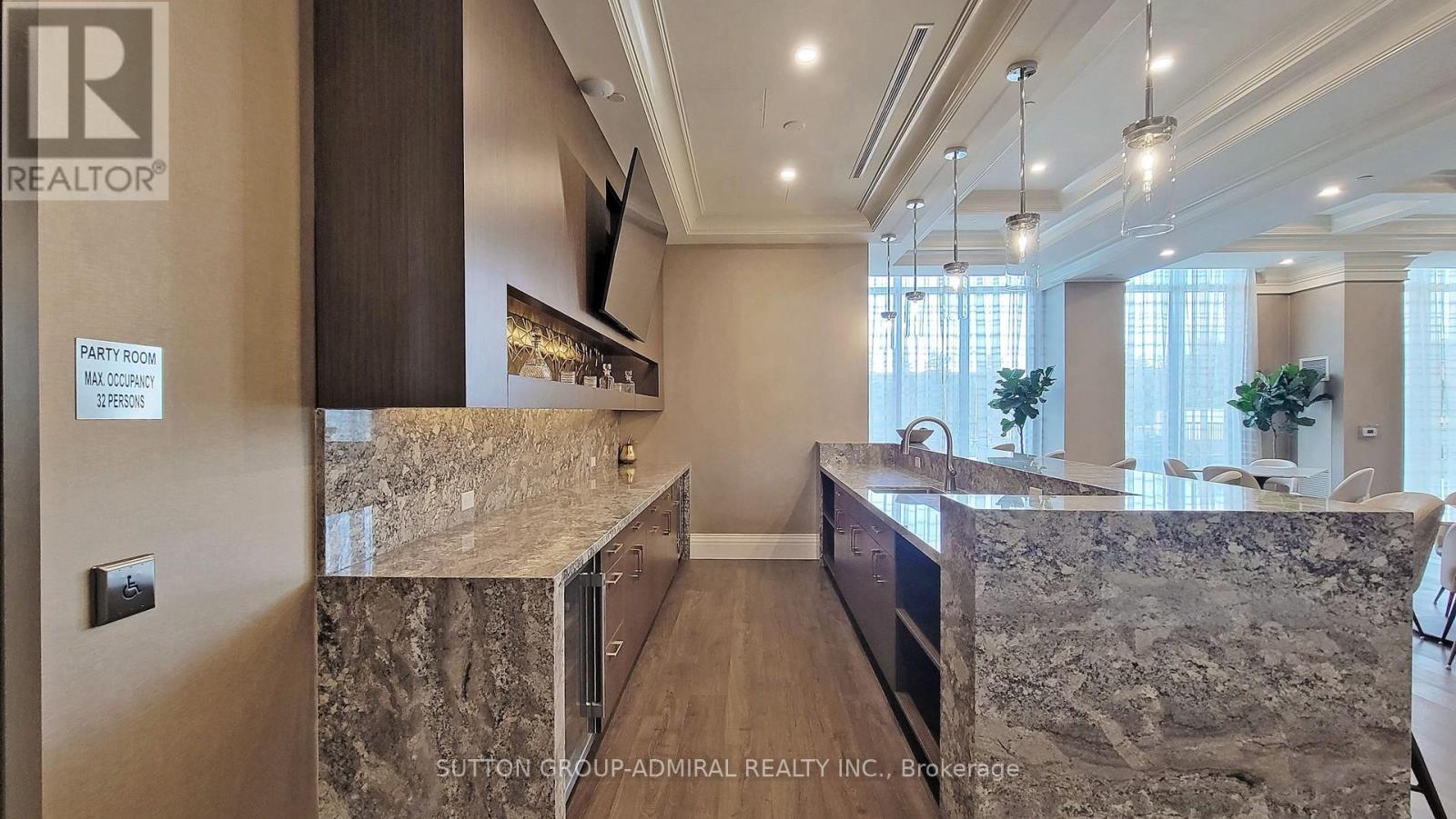 716 - 10 Gatineau Drive, Vaughan, Ontario  L4J 0L2 - Photo 19 - N12482250