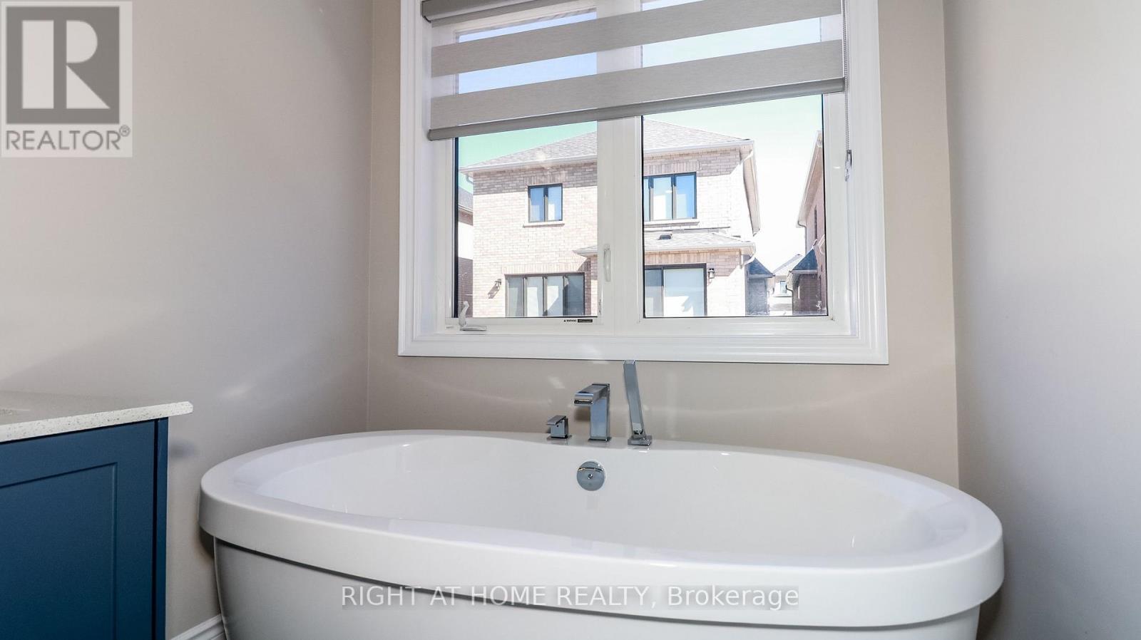 17 Periwinkle Road, Springwater, Ontario L9X 2C8 - Photo 24 - S12543578