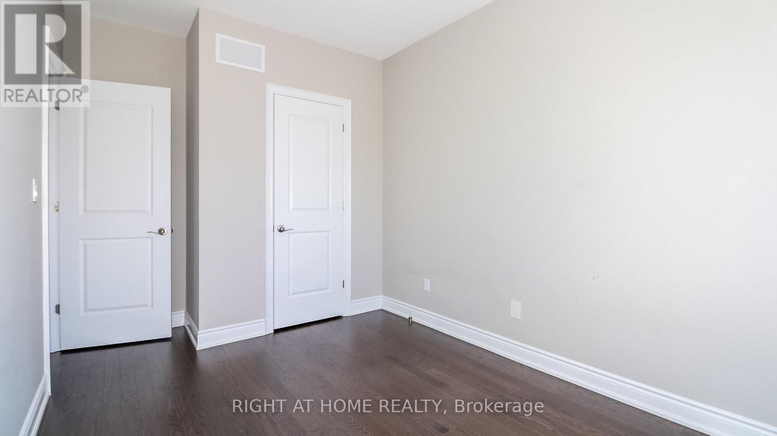 17 Periwinkle Road, Springwater, Ontario L9X 2C8 - Photo 29 - S12543578