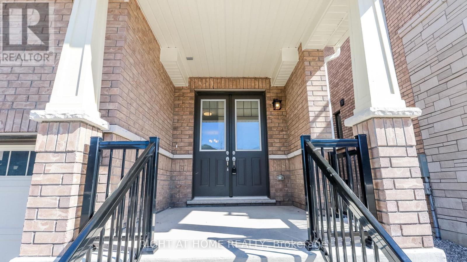 17 Periwinkle Road, Springwater, Ontario L9X 2C8 - Photo 4 - S12543578