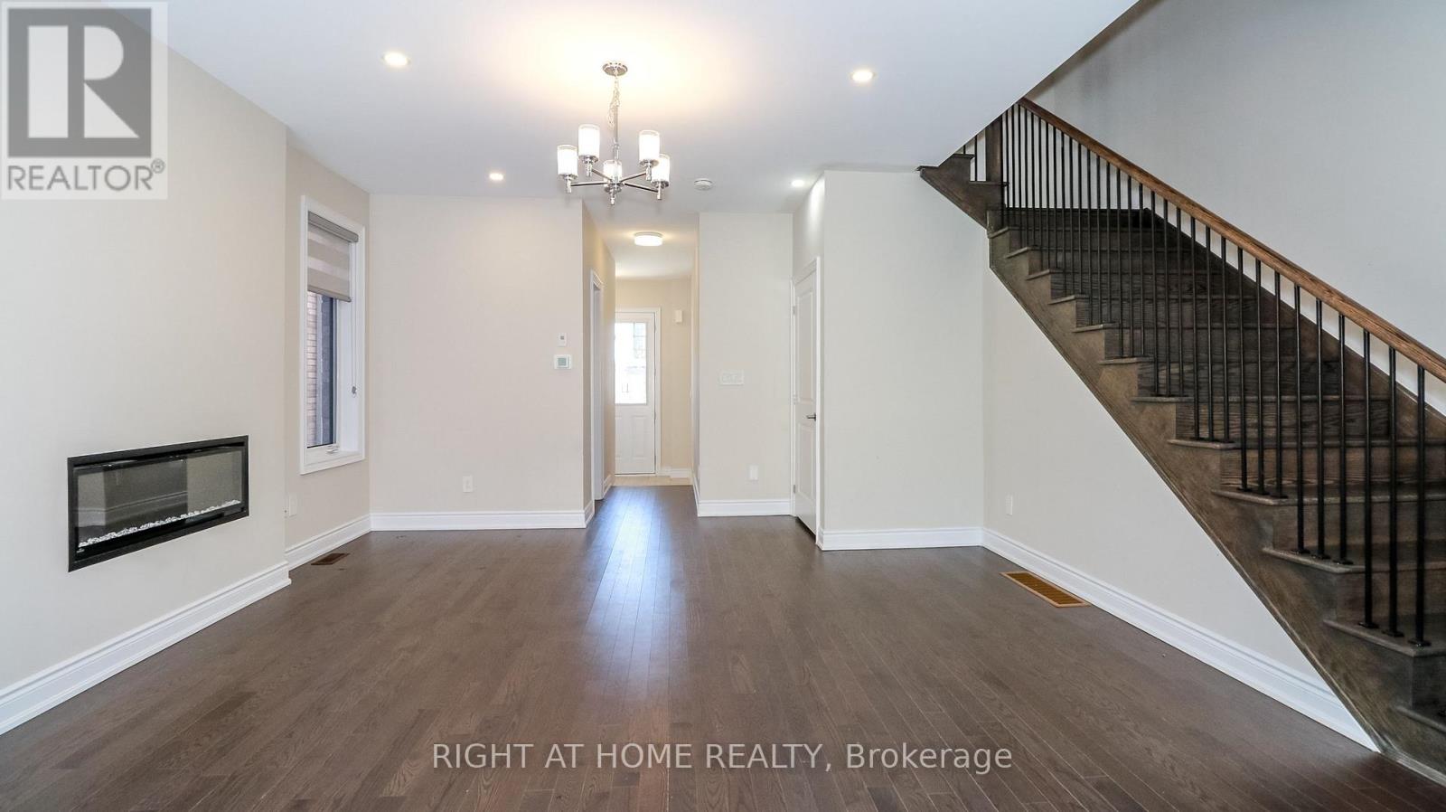 17 Periwinkle Road, Springwater, Ontario L9X 2C8 - Photo 8 - S12543578