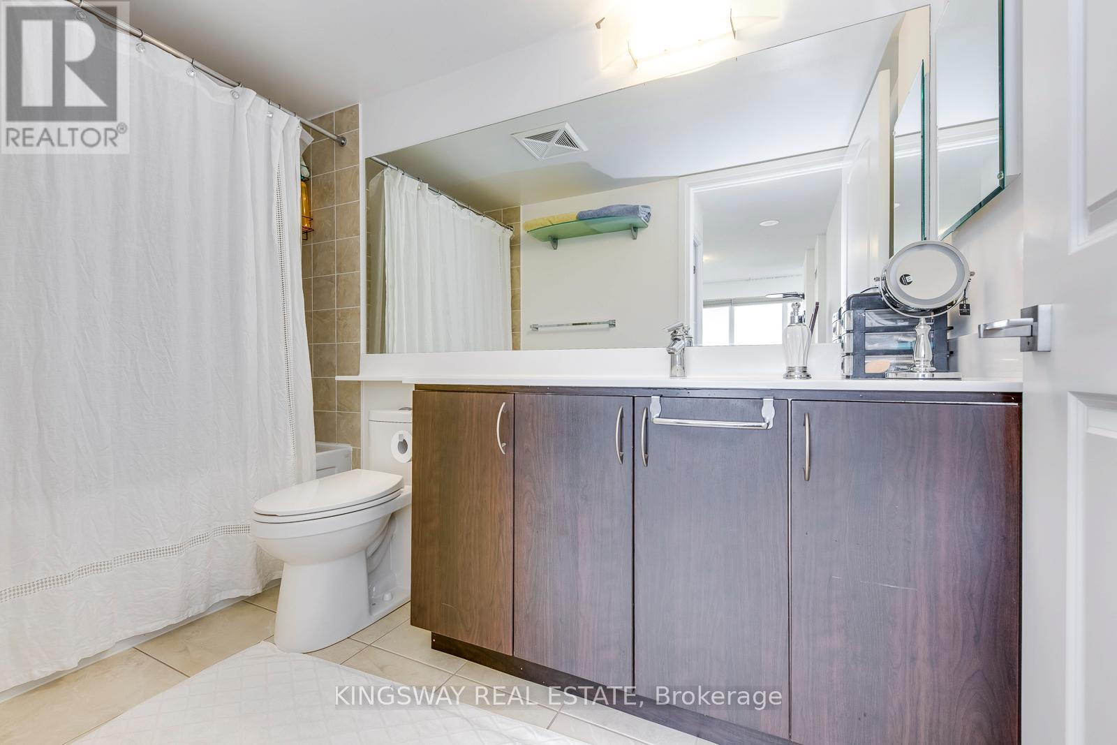 905 - 1060 Sheppard Avenue W, Toronto, Ontario  M3J 0G7 - Photo 24 - W12543564