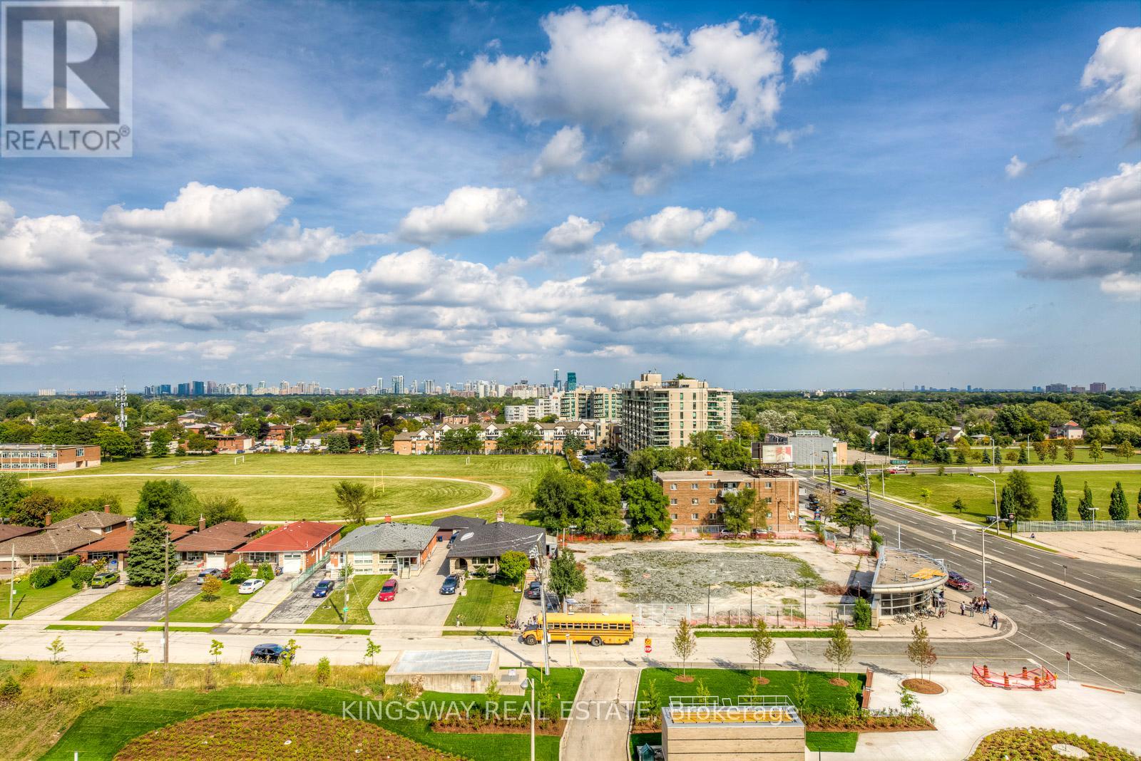 905 - 1060 Sheppard Avenue W, Toronto, Ontario  M3J 0G7 - Photo 28 - W12543564