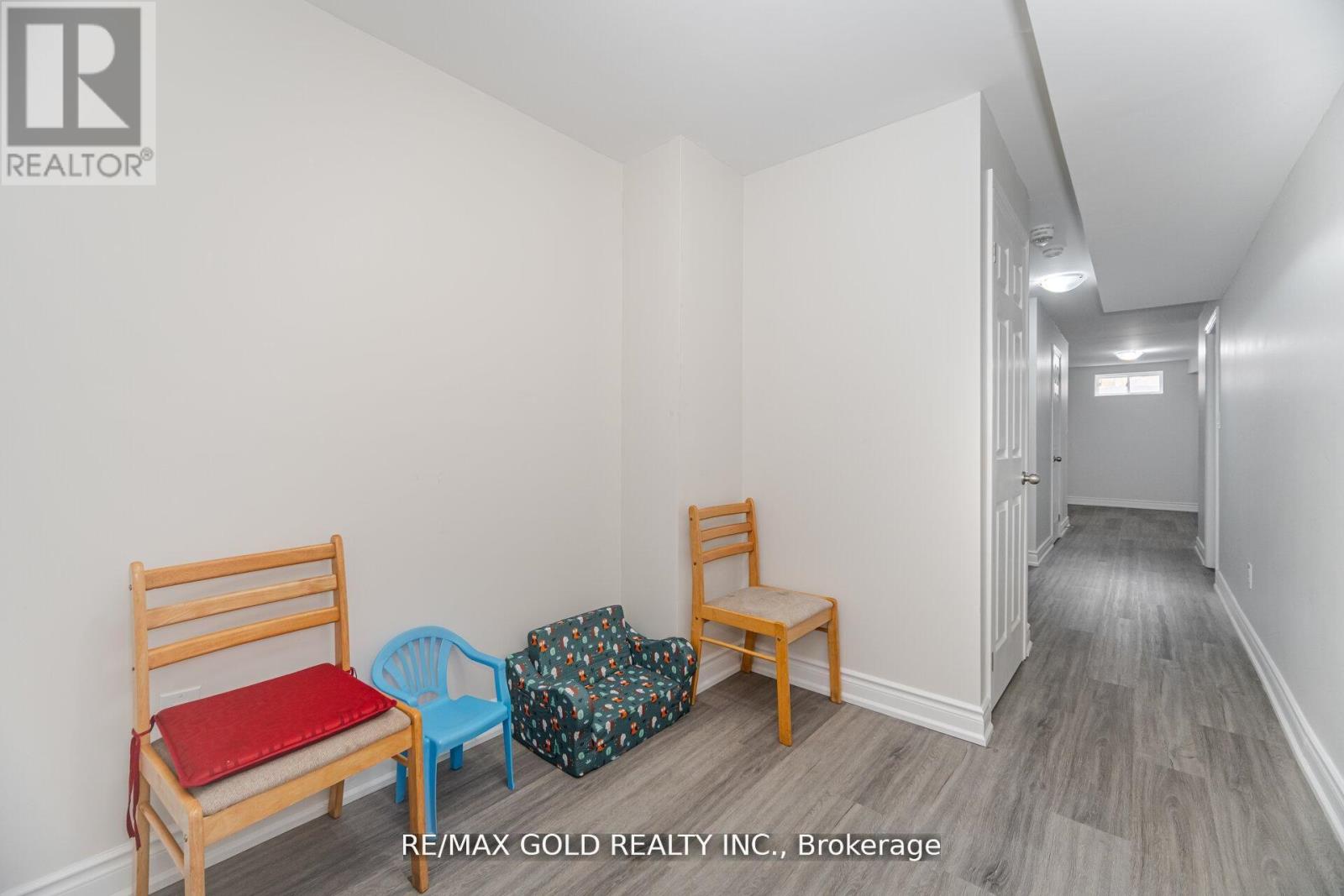 62 Valley Lane, Caledon, Ontario  L7C 4A7 - Photo 31 - W12543608