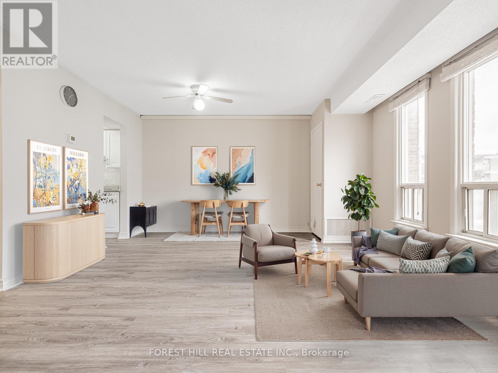 25 - 16 REXDALE BOULEVARD, Toronto, Ontario