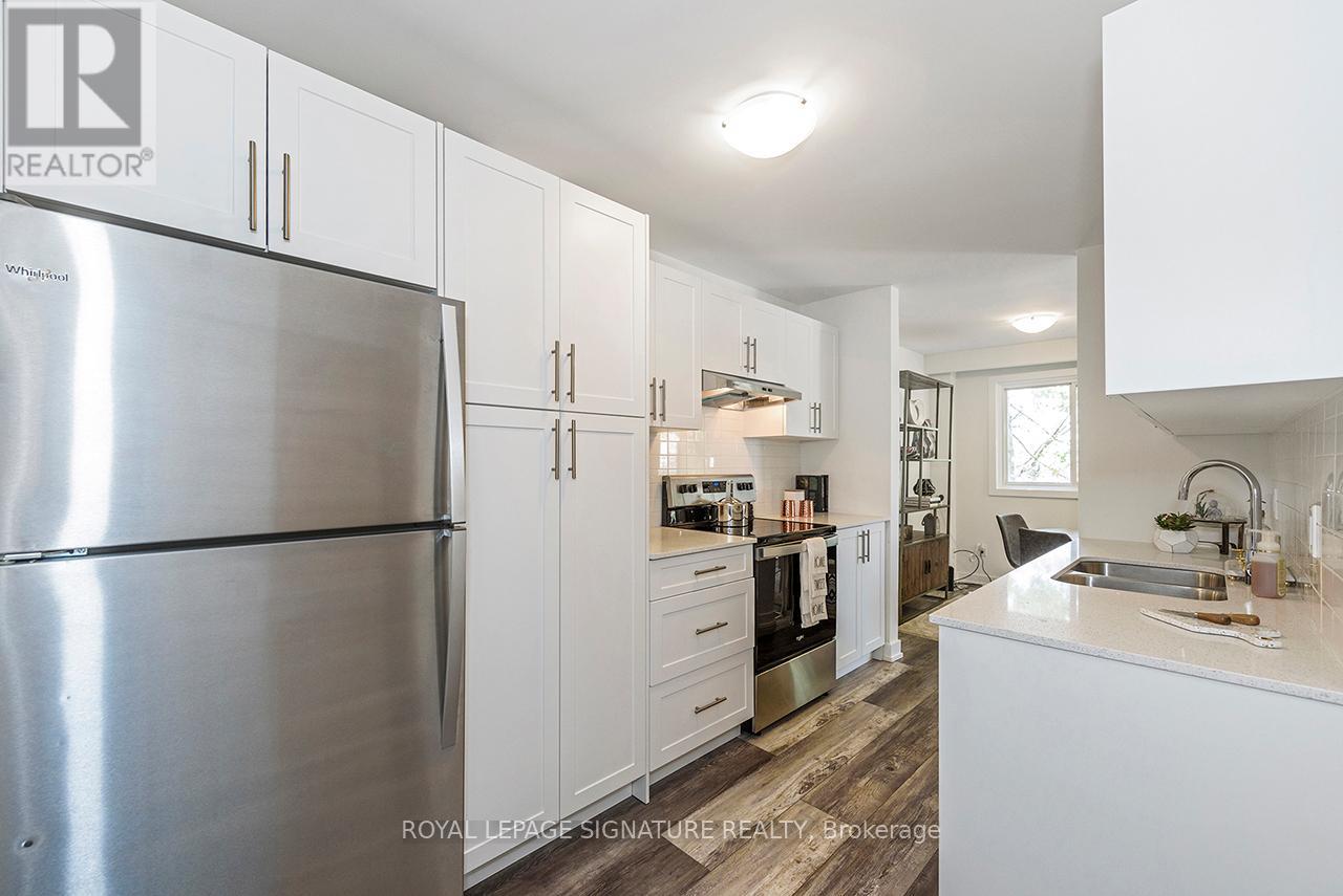 41 - 88 Tunbridge Crescent, Hamilton, Ontario L8W 1L3 - Photo 5 - X12543586