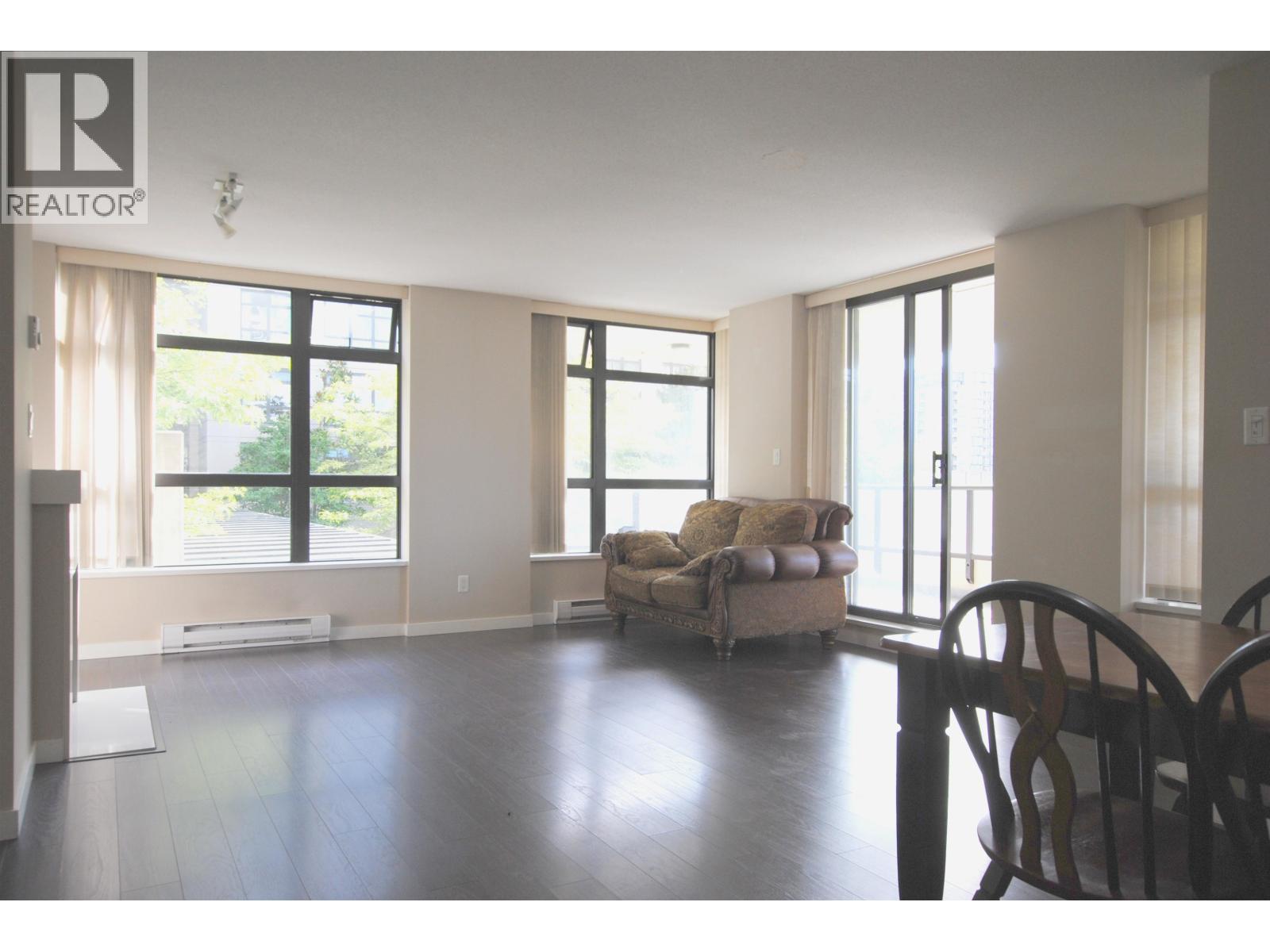 406 8160 Lansdowne Road, Richmond, British Columbia V6X 0A9 - Photo 2 - R3067383