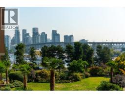 1470 PENNYFARTHING DRIVE