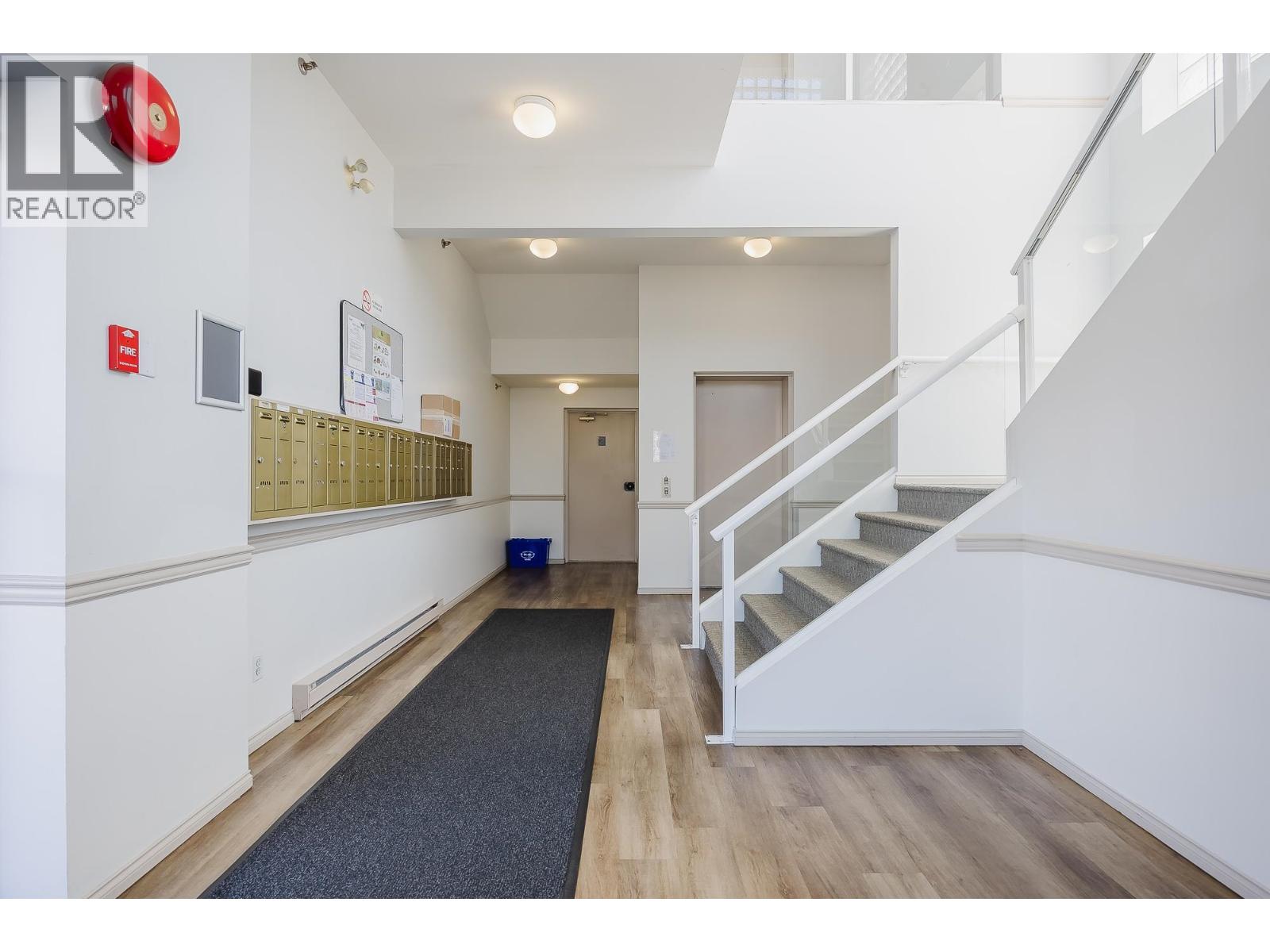 201 22722 Lougheed Highway, Maple Ridge, British Columbia  V2X 2V6 - Photo 22 - R3067395