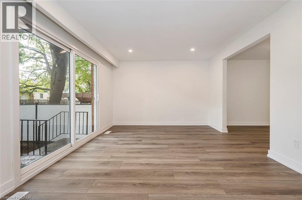 65 Woodman Drive N, Hamilton, Ontario  L8H 2M5 - Photo 17 - 40788230