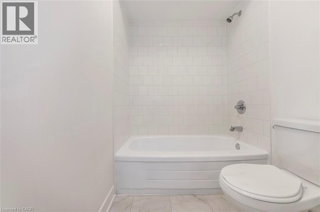 65 Woodman Drive N, Hamilton, Ontario  L8H 2M5 - Photo 23 - 40788230