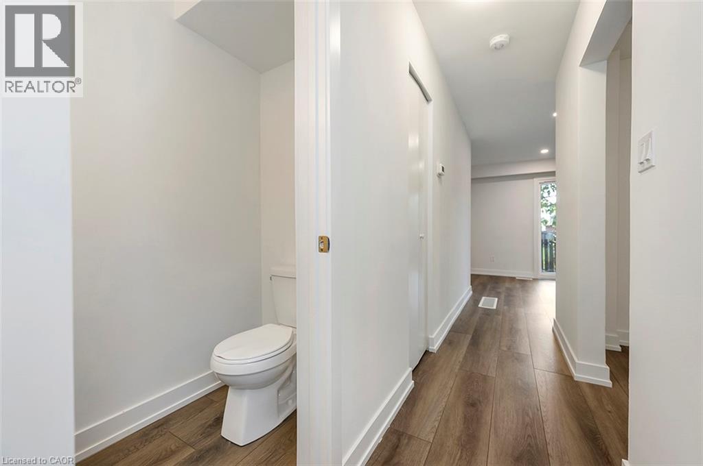 65 Woodman Drive N, Hamilton, Ontario  L8H 2M5 - Photo 5 - 40788230