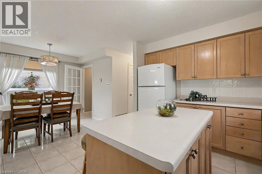 31 Gibb Street, Cambridge, Ontario N3C 4C2 - Photo 5 - 40786570