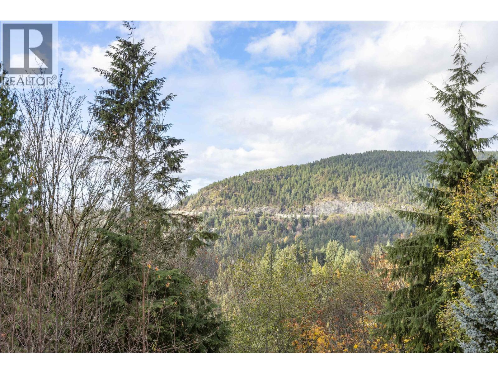 5485 Keith Road, West Vancouver, British Columbia  V7W 3E1 - Photo 34 - R3067225