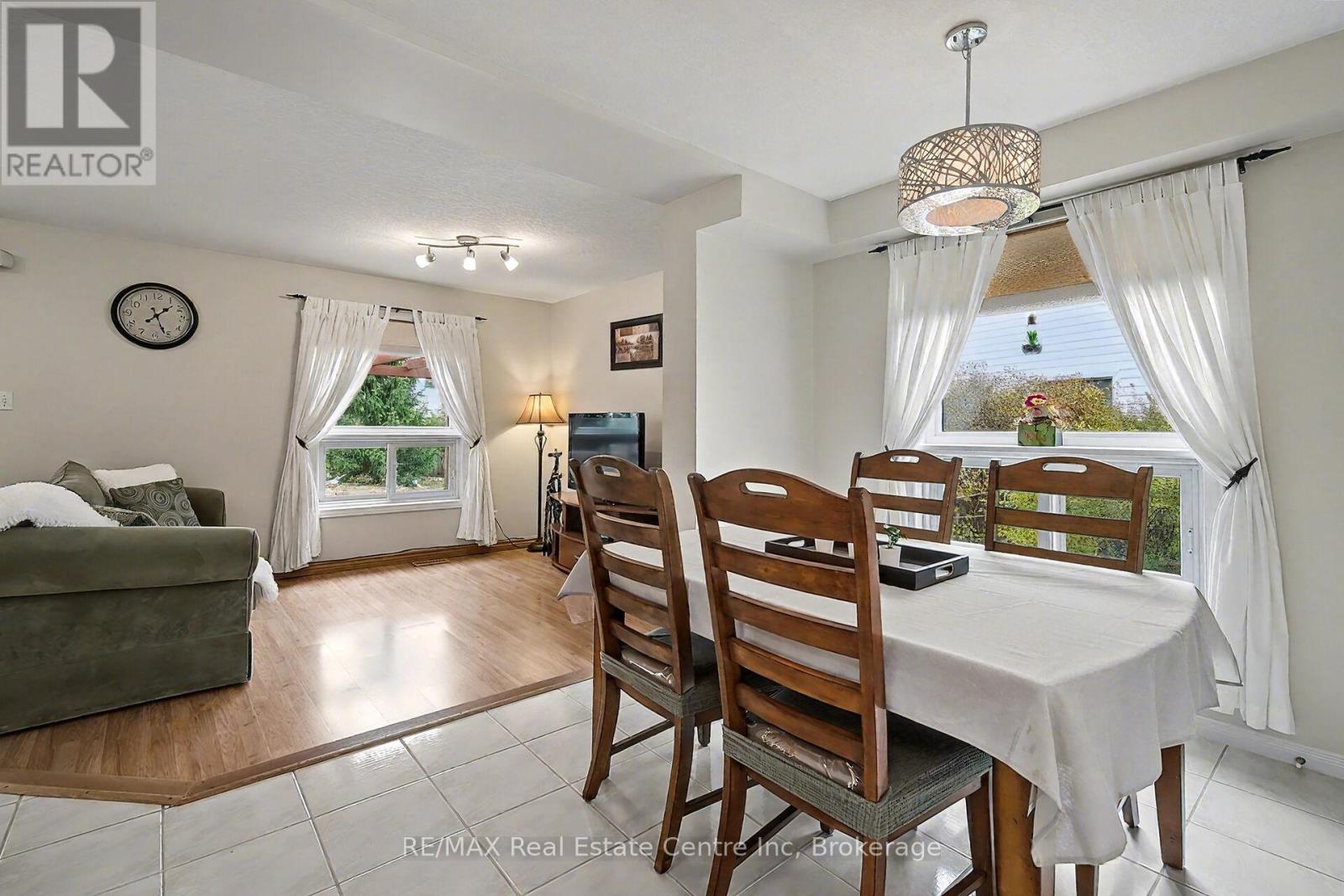 31 Gibb Street, Cambridge, Ontario  N3C 4C2 - Photo 8 - X12543646