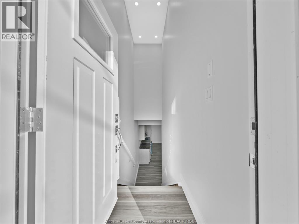 3549 Peter Street Unit# 3, Windsor, Ontario  N9C 1J6 - Photo 2 - 25028746