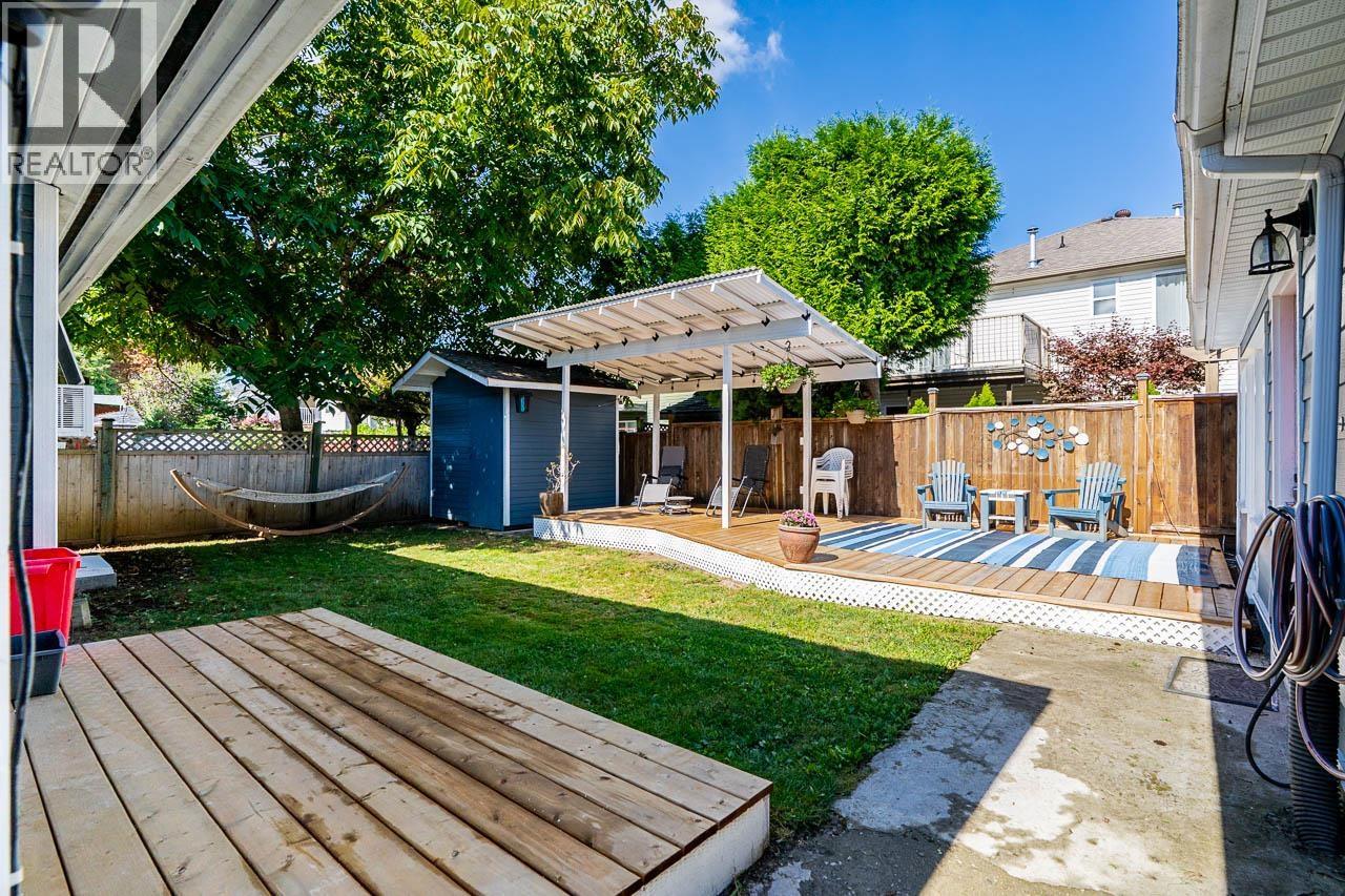 23035 117 Avenue, Maple Ridge, British Columbia  V2X 2K3 - Photo 17 - R3047381