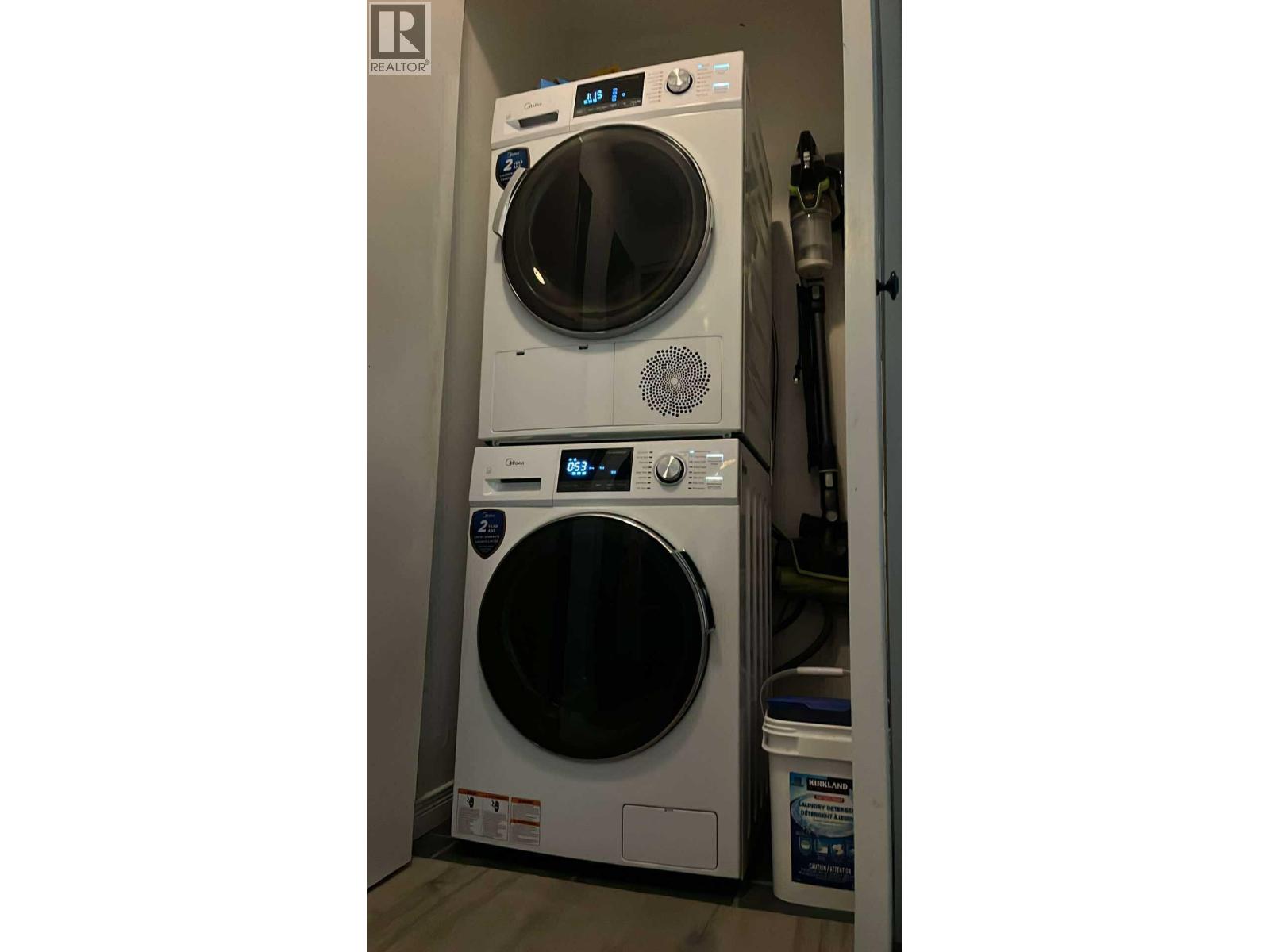 23035 117 Avenue, Maple Ridge, British Columbia  V2X 2K3 - Photo 12 - R3047381