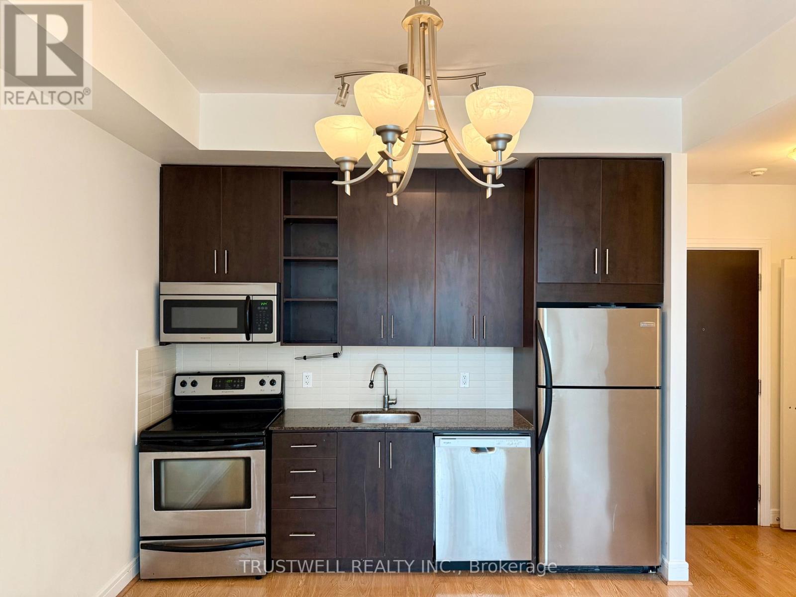 S812 - 112 George Street, Toronto, Ontario  M5A 4P8 - Photo 5 - C12543636