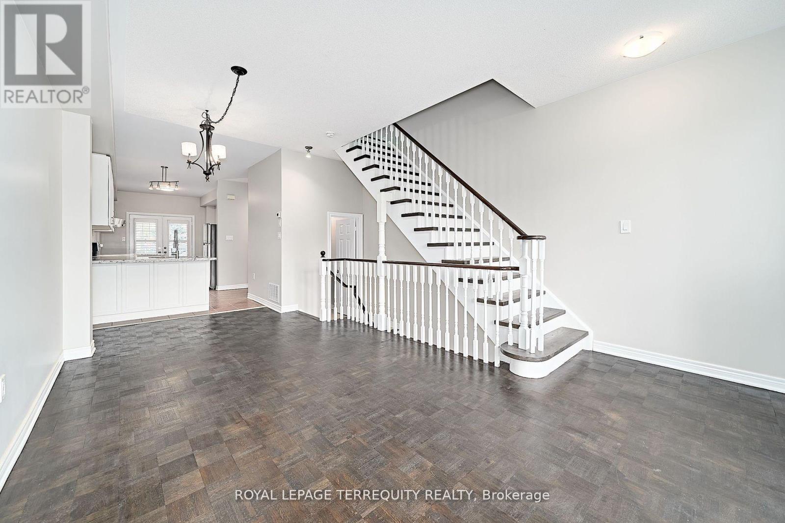 5 - 301 Strouds Lane, Pickering, Ontario L1V 7J1 - Photo 8 - E12543628