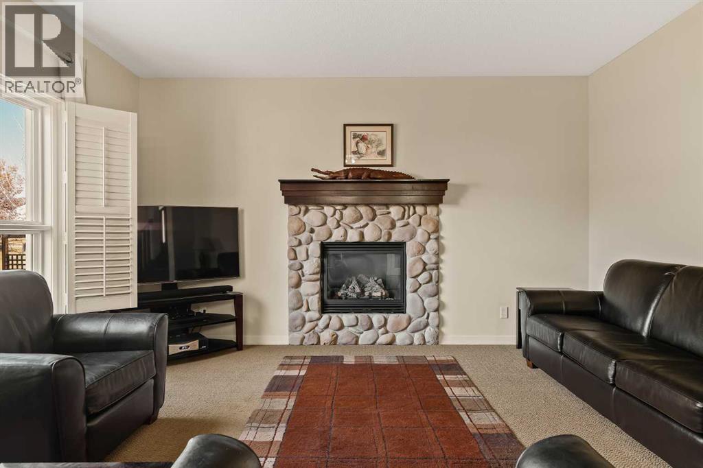 42 Drake Landing Drive, Okotoks, Alberta  T1S 0B9 - Photo 11 - A2270608