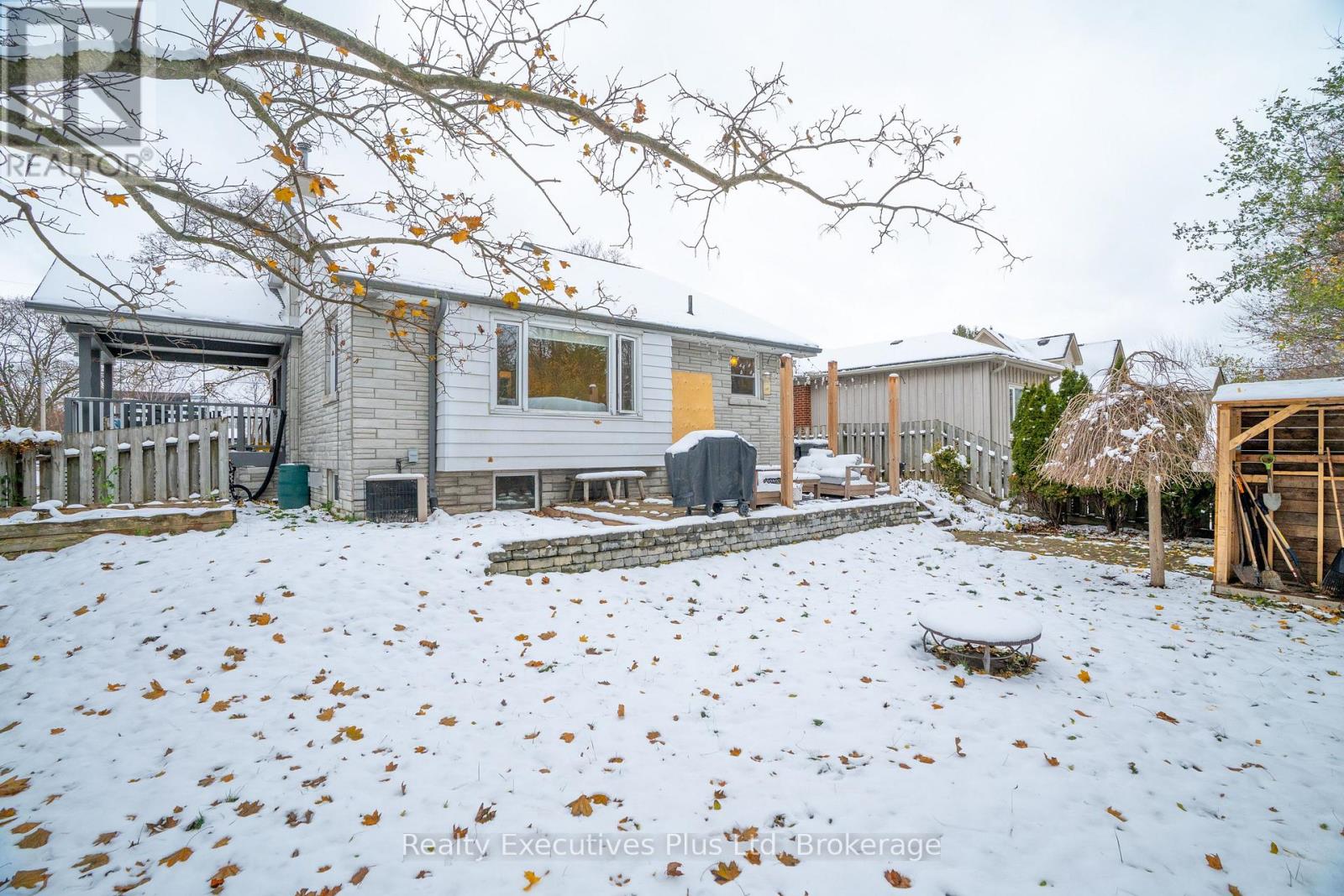 20 Summit Crescent, Guelph, Ontario N1H 1S3 - Photo 42 - X12543660