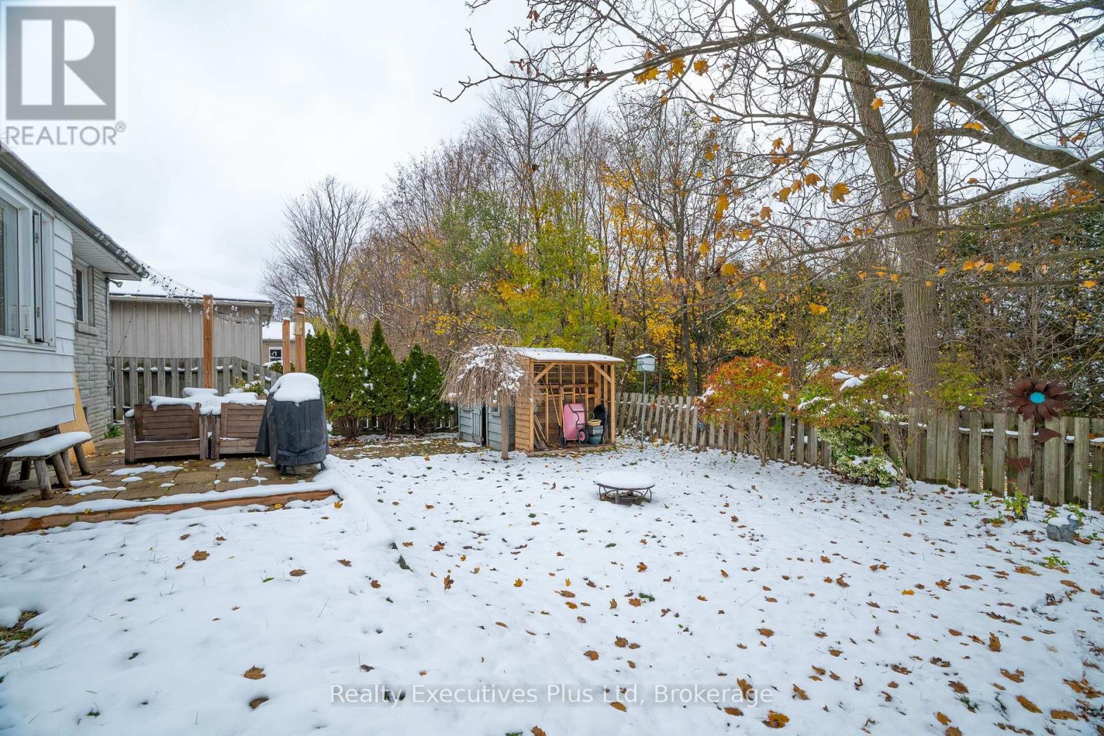 20 Summit Crescent, Guelph, Ontario N1H 1S3 - Photo 43 - X12543660