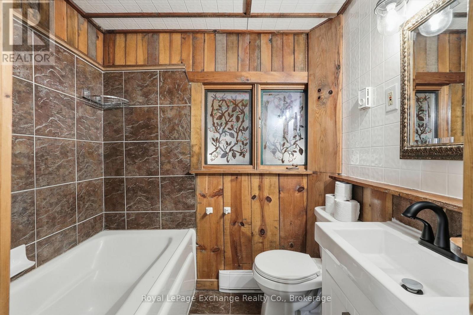 105 Stratford Street, Huron-Kinloss, Ontario  N2Z 2X3 - Photo 18 - X12543686