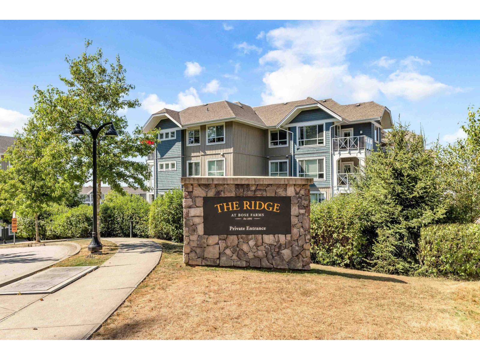 211 16380 64 AVENUE, Surrey, British Columbia