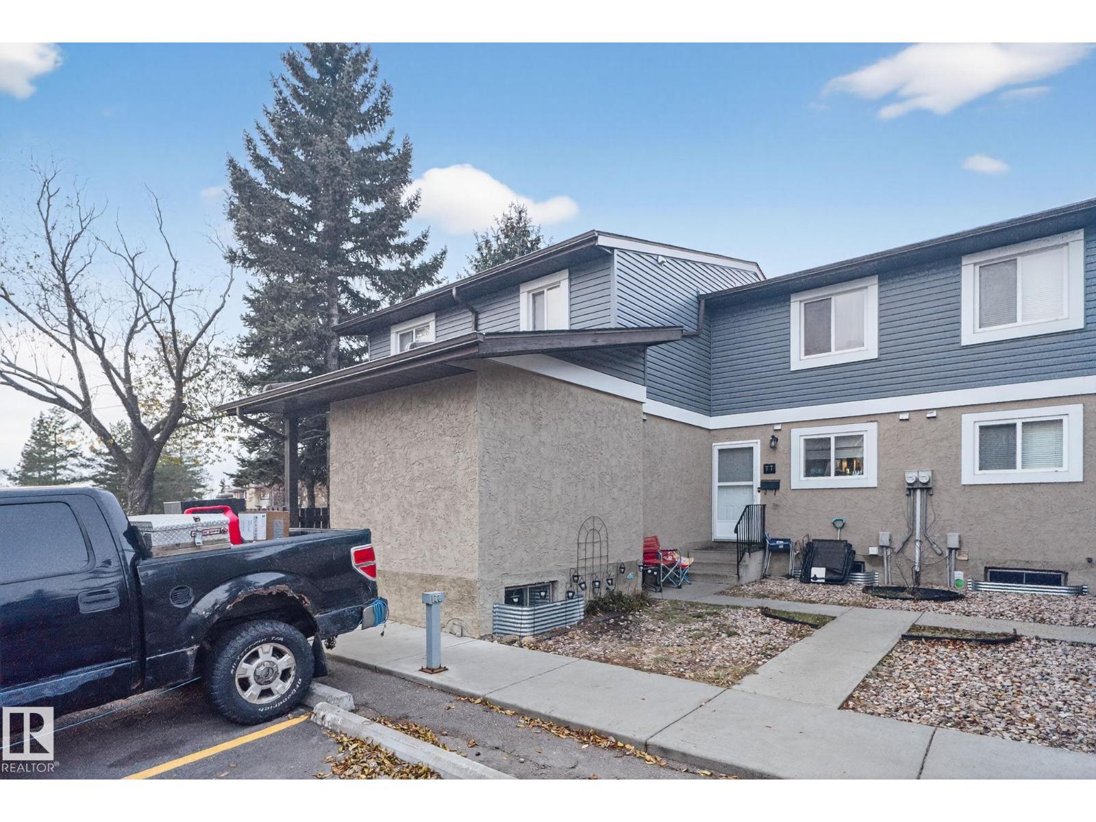 #77 7604 29 Av Nw, Edmonton, Alberta  T6K 3Z2 - Photo 3 - E4465675