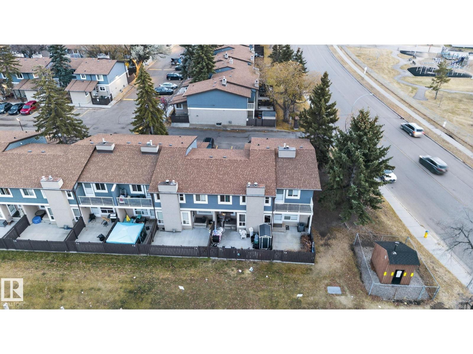 #77 7604 29 Av Nw, Edmonton, Alberta  T6K 3Z2 - Photo 5 - E4465675