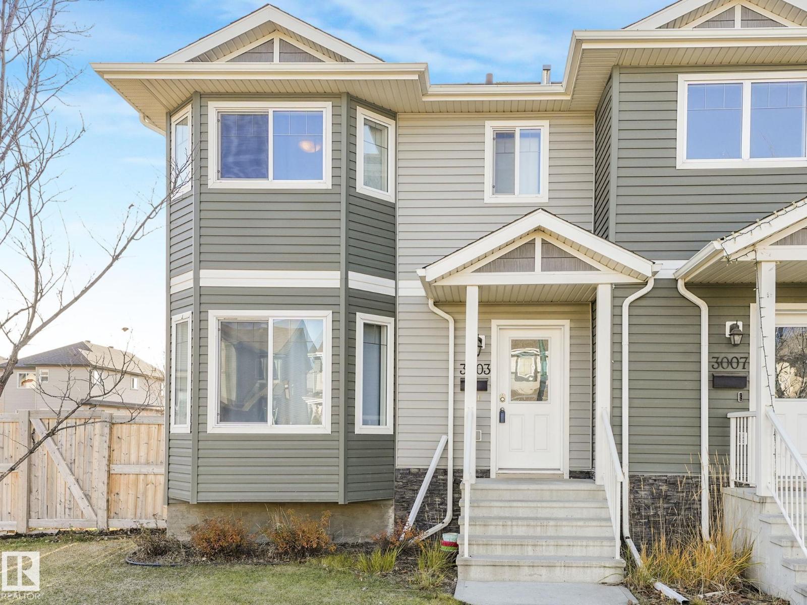 3003 16 AV NW, Edmonton, Alberta