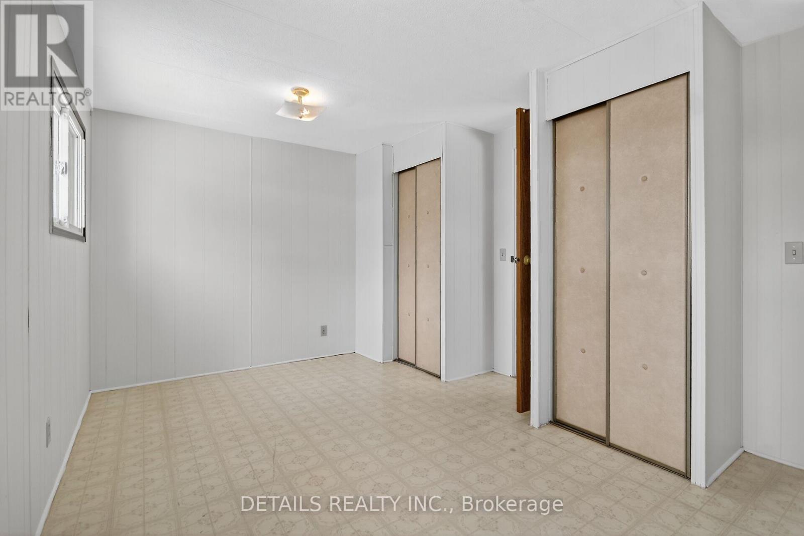 9 Maplewood Avenue, Beckwith, Ontario K7C 3P1 - Photo 15 - X12543684