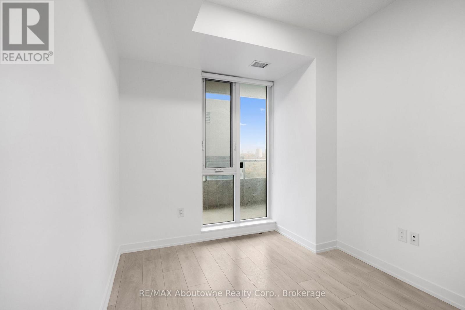 1611 - 225 Sumach Street, Toronto, Ontario  M5A 0P8 - Photo 11 - C12543674