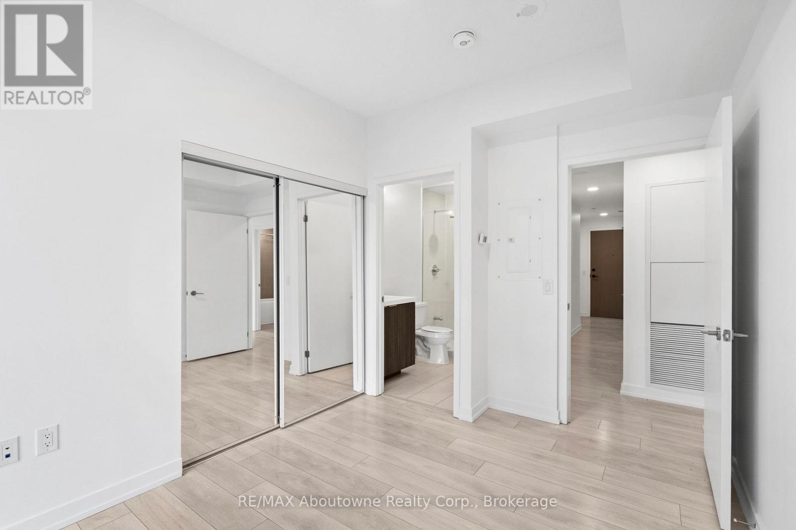 1611 - 225 Sumach Street, Toronto, Ontario  M5A 0P8 - Photo 7 - C12543674