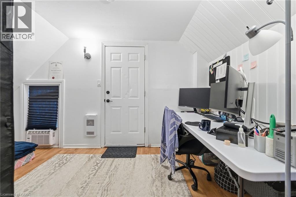 180 Emerald Street S, Hamilton, Ontario L8N 2V7 - Photo 28 - 40787840