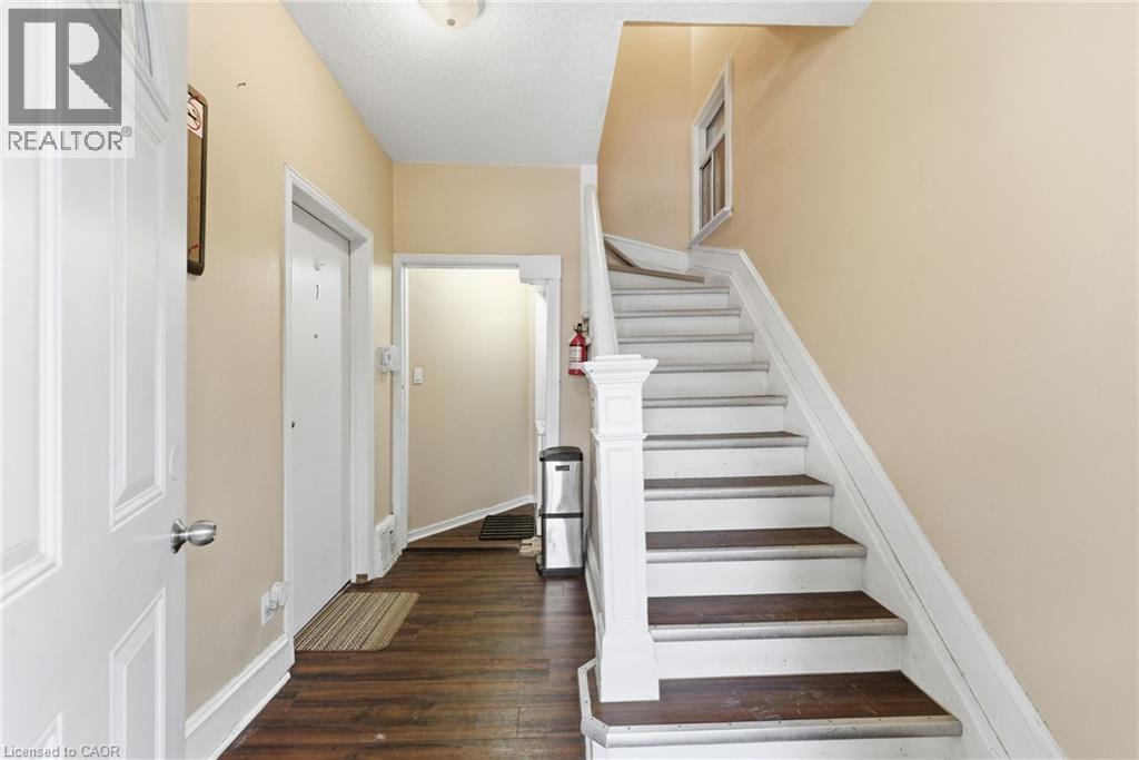 180 Emerald Street S, Hamilton, Ontario L8N 2V7 - Photo 5 - 40787840