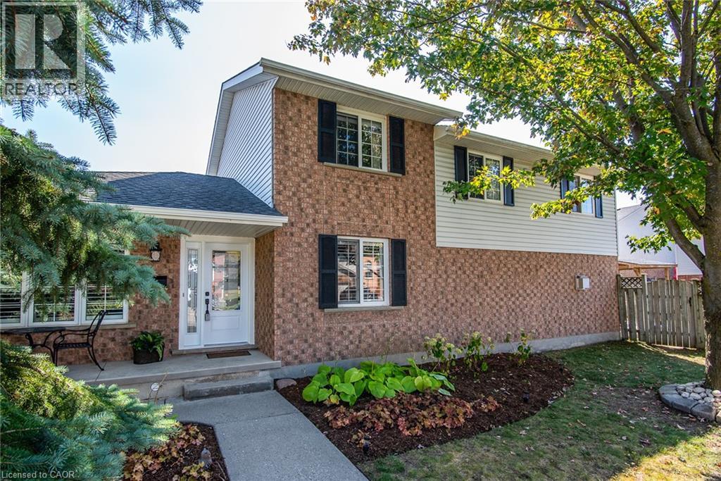 271 NEWBURY Drive, Kitchener, Ontario