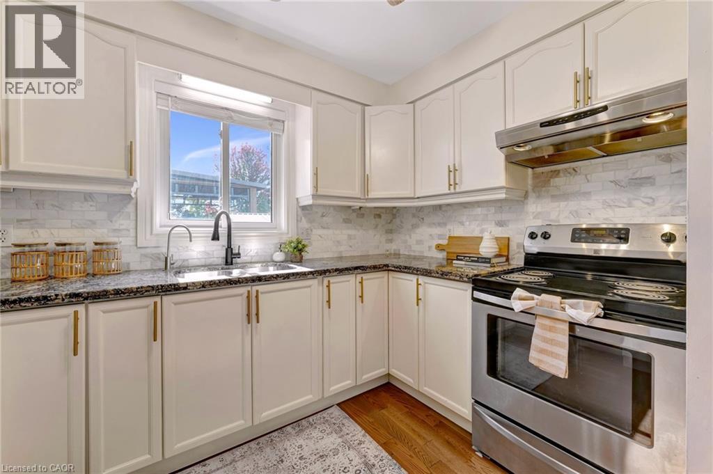 271 Newbury Drive, Kitchener, Ontario  N2N 3A3 - Photo 11 - 40770153