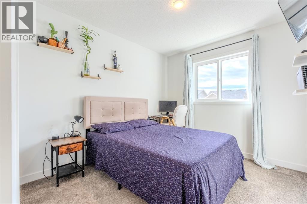 239 Sundown Road, Cochrane, Alberta  T4C 2R3 - Photo 15 - A2262360