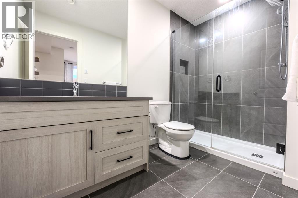 239 Sundown Road, Cochrane, Alberta  T4C 2R3 - Photo 22 - A2262360