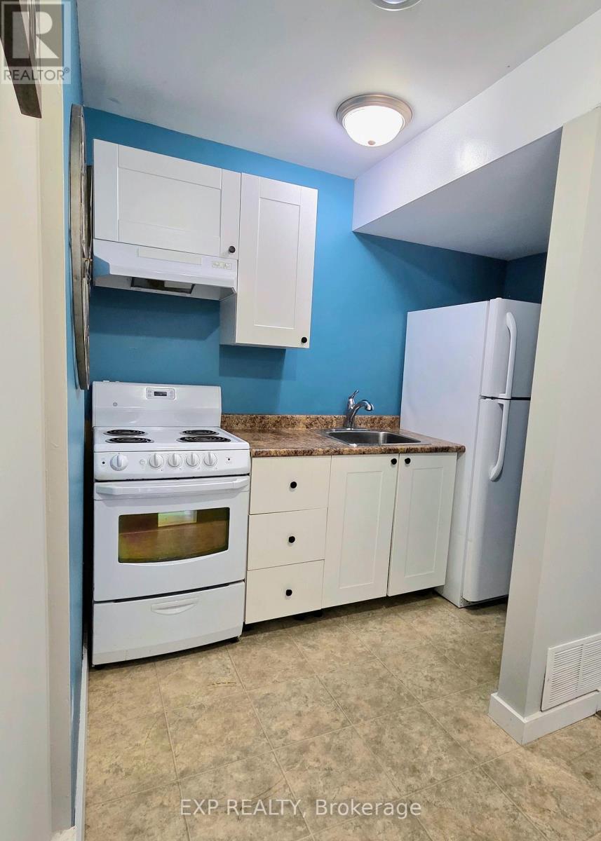 440 Barrie Road, Orillia, Ontario  L3V 6L9 - Photo 17 - S12450771