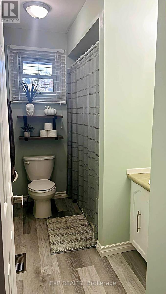 440 Barrie Road, Orillia, Ontario  L3V 6L9 - Photo 9 - S12450771