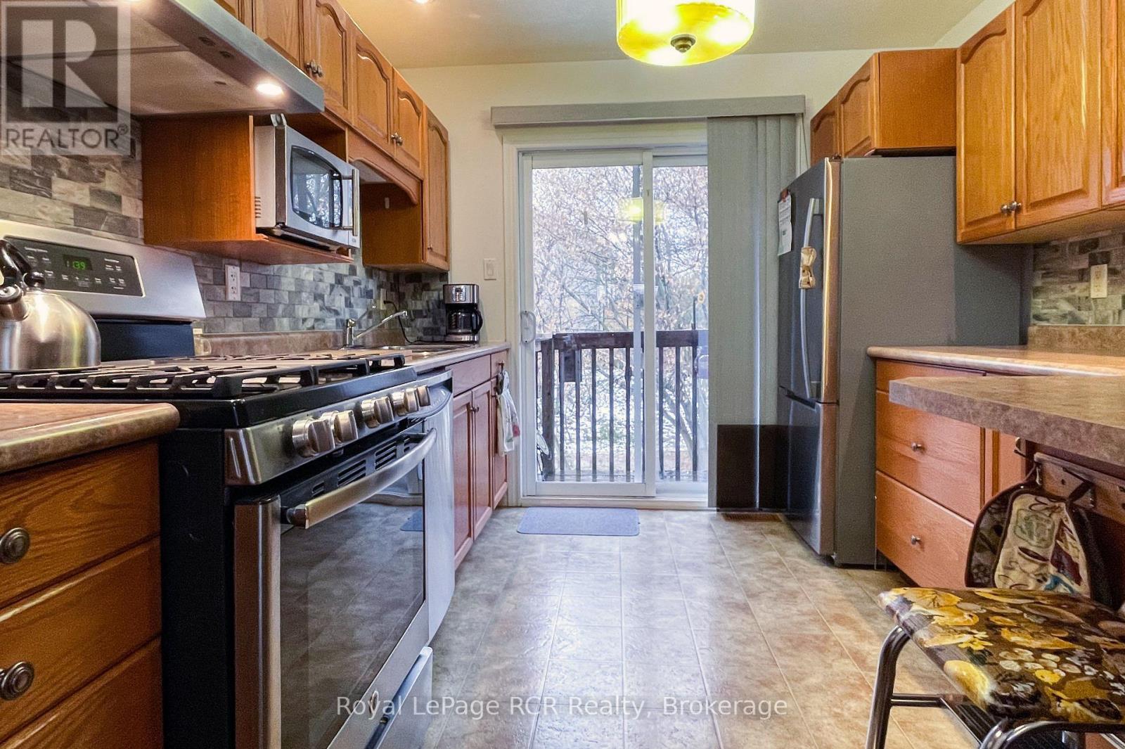 3 - 302 Park Street W, West Grey, Ontario  N0G 1R0 - Photo 9 - X11892373